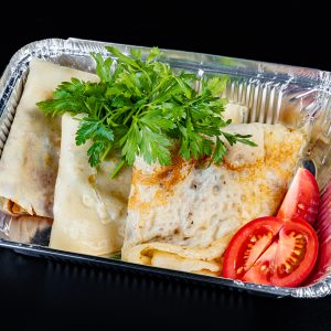 Млинці з вершковим сиром, беконом та грибами